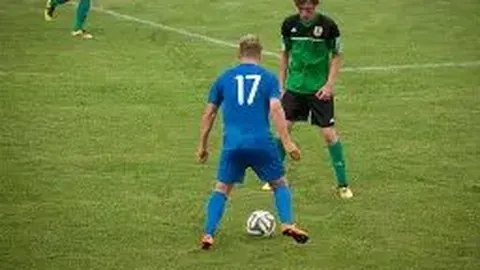 C罗首球+迪巴拉伤愈破门，尤文图斯2-1逆袭那不勒斯刷新纪录