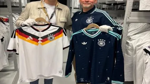 大乐透期号专家推荐：胜负及总分详析